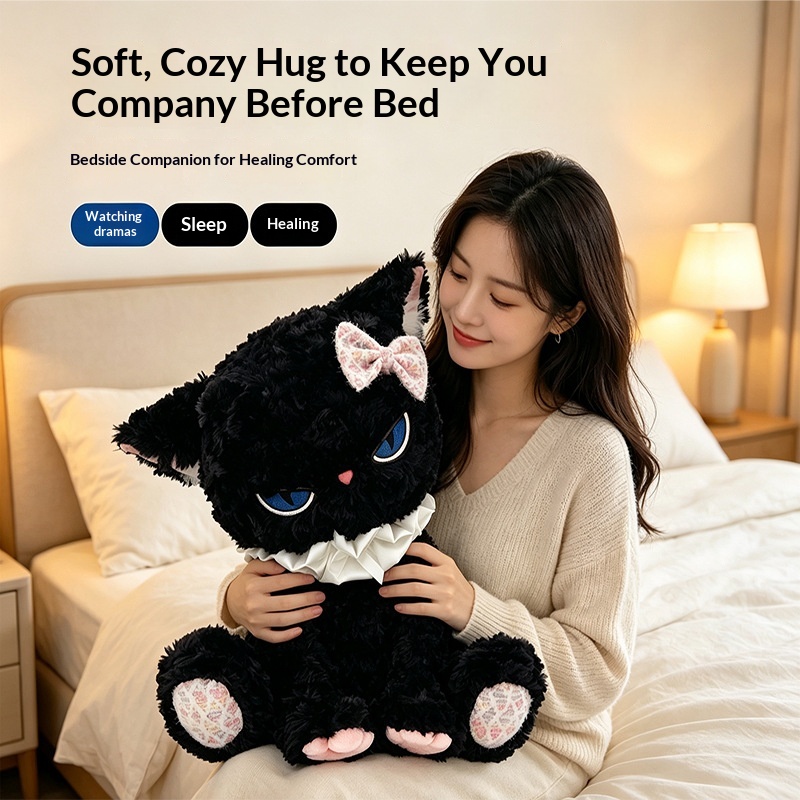دمية قطة سوداء محشوة، ذات عيون - مراجعة Cat Toys وسعره